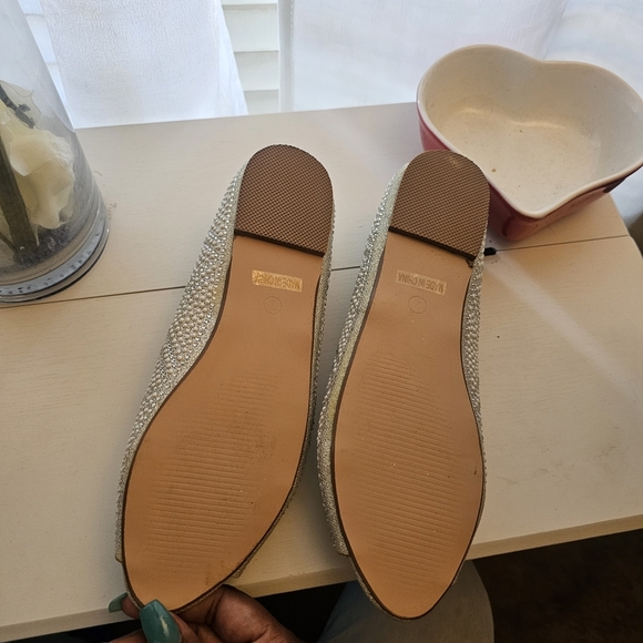 De Blossom Collection Glittering Silver Flats - Picture 13 of 16